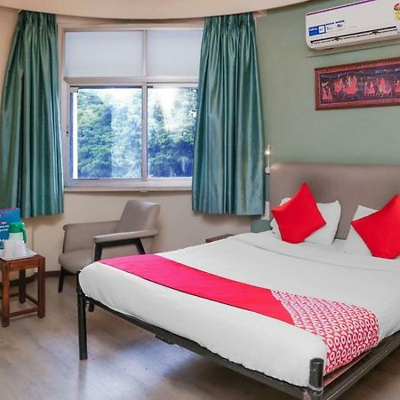 Oyo 6429 Hotel Pearl Púna Kültér fotó