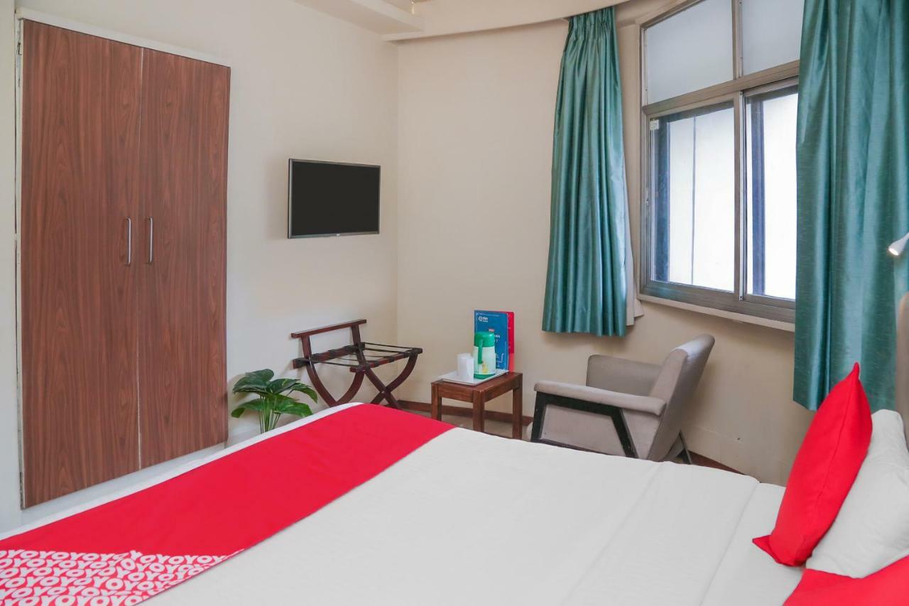 Oyo 6429 Hotel Pearl Púna Kültér fotó